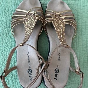 J-41 Adventure On gold tone leather wedge sandals adjustable velcro strap Size 9